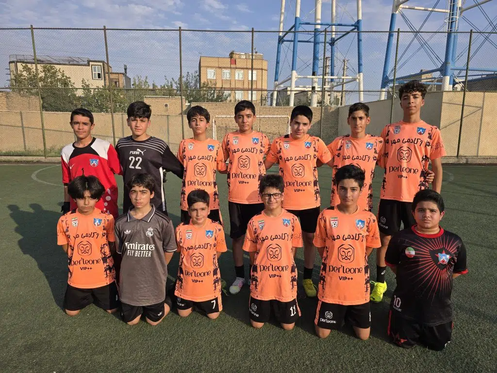 آکادمی فوتبال مهر پرند