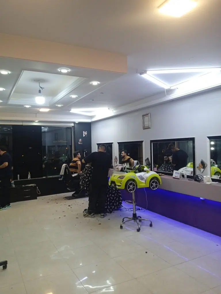 آرایشگاه تعاونی VIP