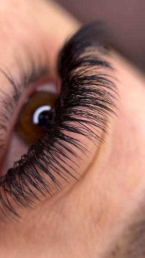 خدمات تخصصی مژه کایلین