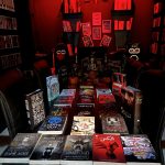 کتابفروشی نجواگر