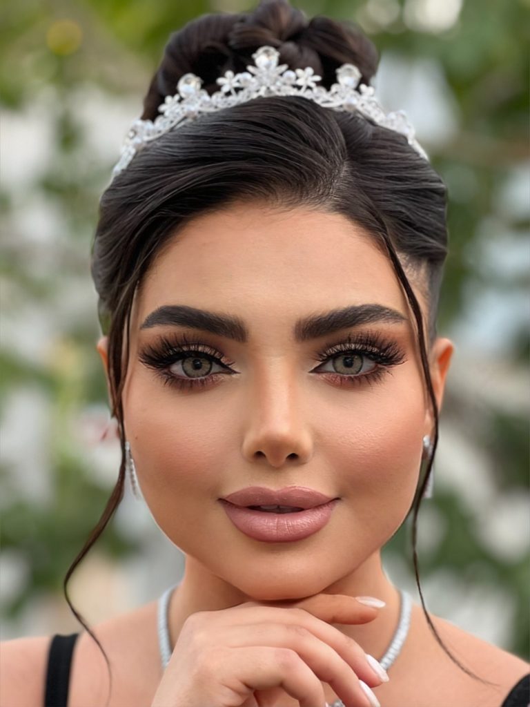 سالن زیبایی خاطره فخری