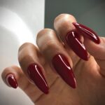 آموزش و خدمات تخصصی کاشت ناخن کده اِل(الناز شهابی)